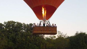 hot-air-balloon-sri-lanka-dambulla-honeymoon-packages-sri-lankan