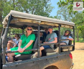 wildlife-safari-in-yala-national-park-ceylon-expeditions