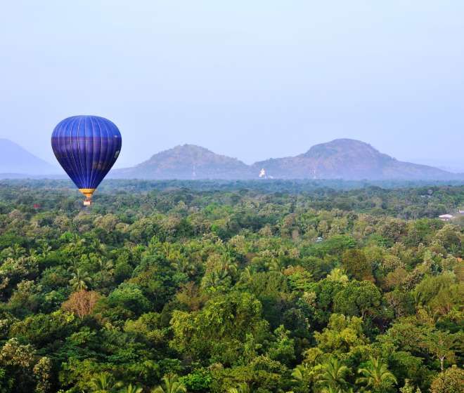 Hot-air-Balloon-Luxury-tailor-made-travel-in-sri-lanka 