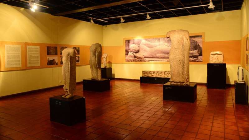 archeological-museum-polonnaruwa-archaeological-tours-sri-lanka-ceylon-expeditions