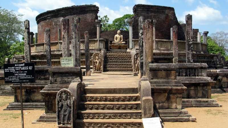 vatadage-polonnaruwa-holiday-packages-sri-lanka-ceylon-expeditionss