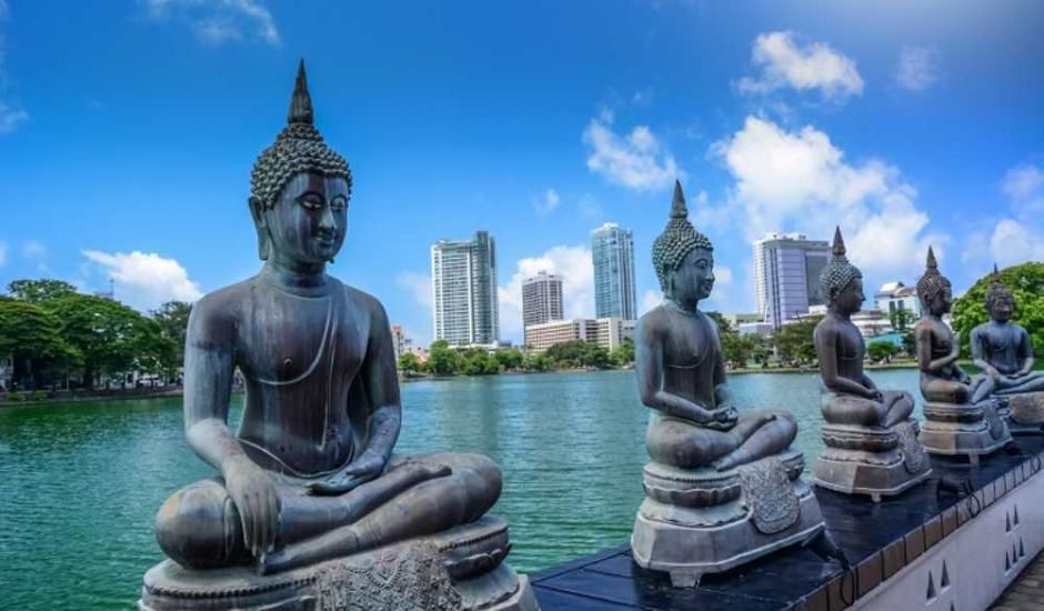 gangaramaya-buddhist-temple-colombo-holiday-packages-in-sri-lanka