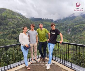 family-in-a-tea-factory-nuwara-eliya-holidays-packages-sri-lanka