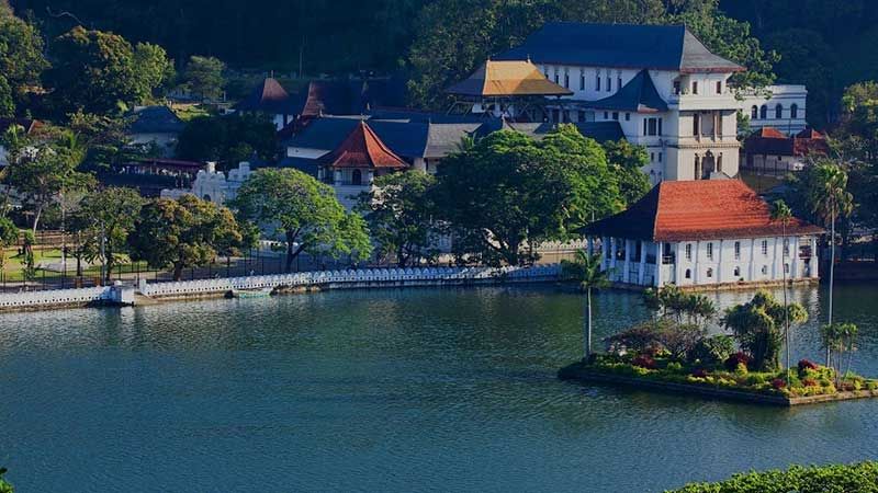 kandy-city-ramayana-package-sri-lanka-ceylon-expeditions-travel-agent-sri-lanka