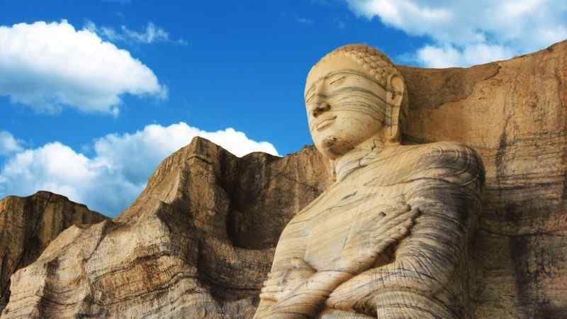 gal-viharaya-Sri-lanka-buddhist-tours-ceylon-expeditions