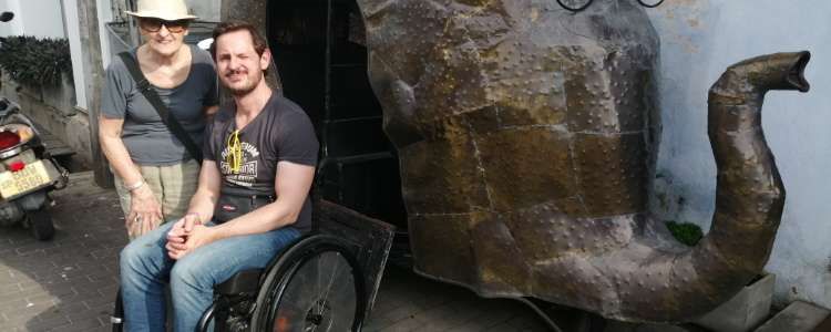 person-on-wheelchair-sri-lanka-wheelchair-accessible-holidays-ceylon-expeditions