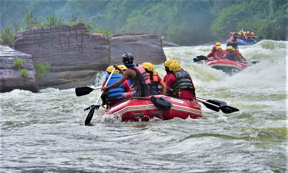 White-Water-Rafting-Family-Adventure-Holidays-Sri-Lanka-Ceylon-Expeditions