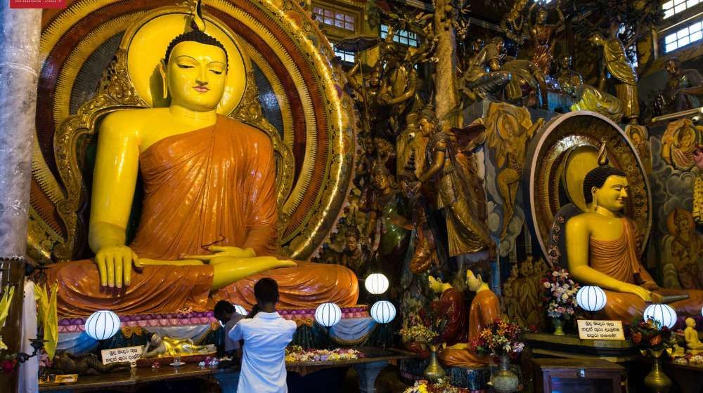 Buddha-Statue-Gangaramaya-Buddhist-Temple-Colombo-Buddhist-pilgrimage-tour-packages-sri-lanka-ceylon-expeditions 