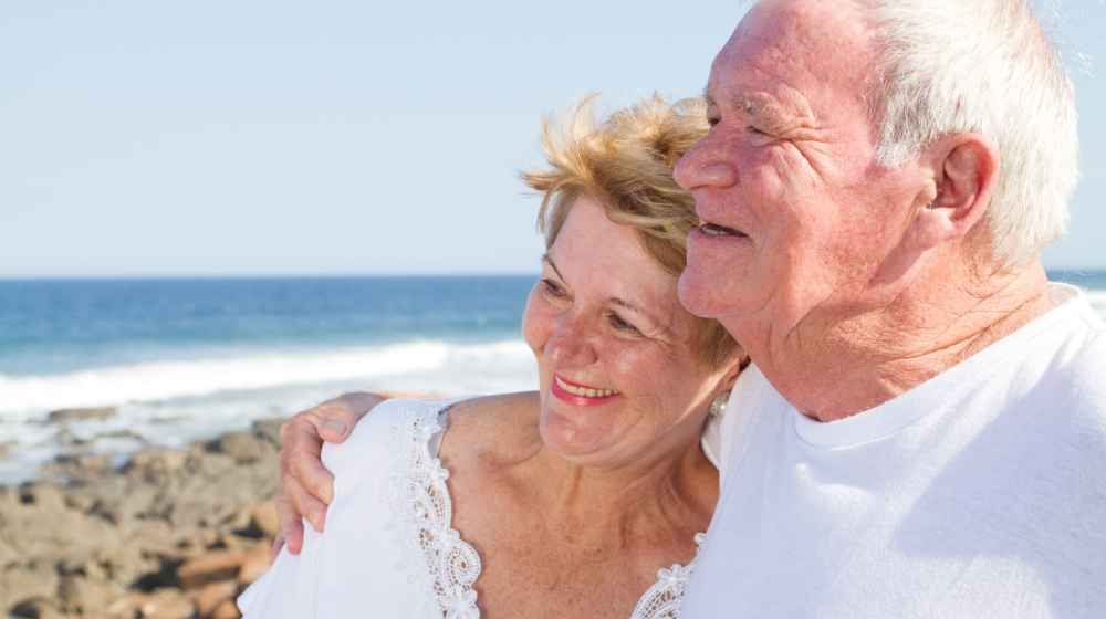 Elderly-Couple-Senior-Citizen-Holiday-Package-Sri-Lanka-Ceylon-Expeditions