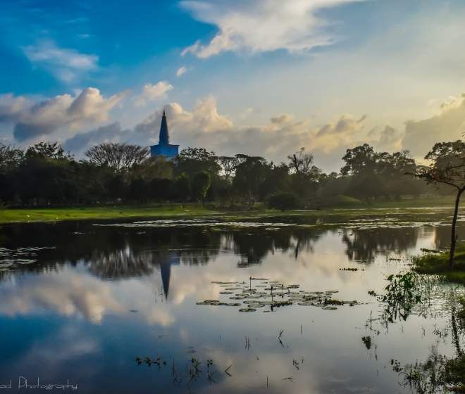 Anuradhapura-sacred-city-sri-lanka-buddhist-pilgrimage-tours-ceylon-expeditions