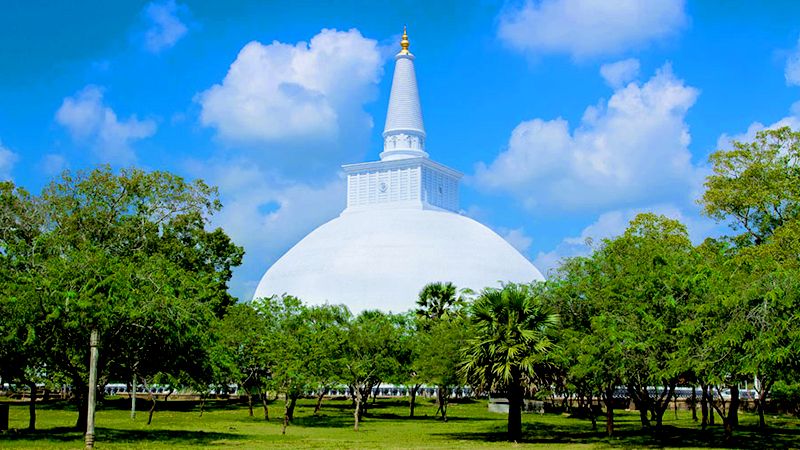 ruwanweli-maha-seya-anuradhapura